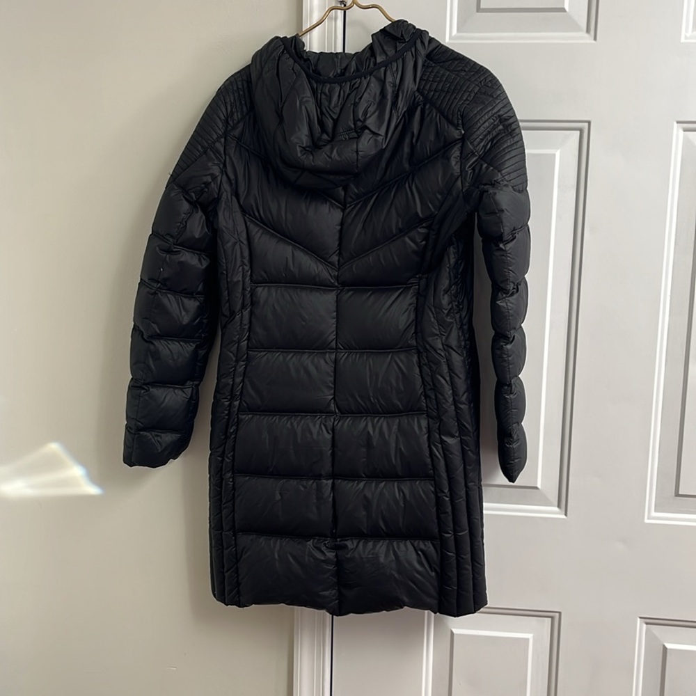 Lightweight Puffer Jacket - Picture 3 of 3